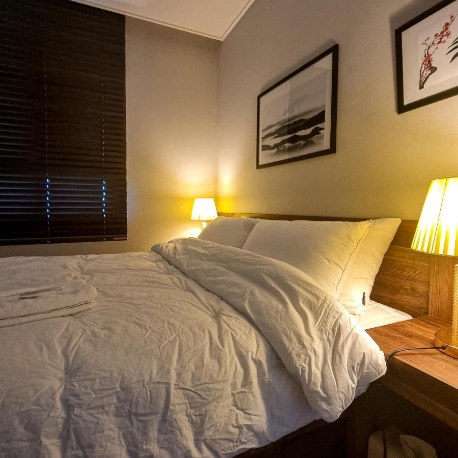 Humphreys 2 Min Vintage Korean Room Пионтек Екстериор снимка